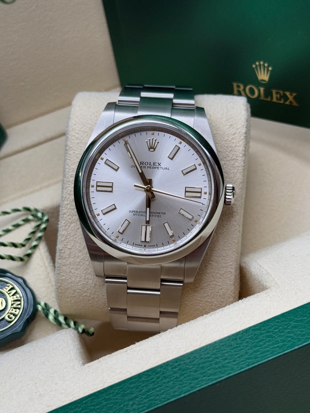 【1:1 Super Clone】 Oyster Perpetual 36mm 126000-0001 Silver Dial Oyster Bracelet