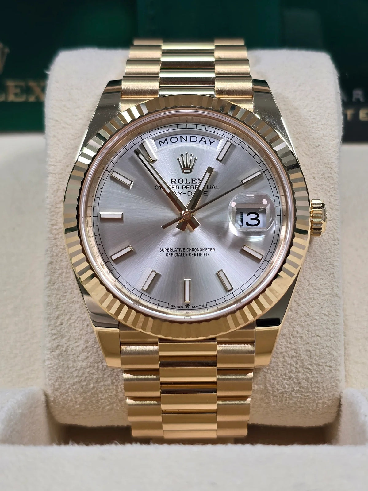 【1:1 Super Clone】  Day-Date "President" 40mm Yellow Gold Silver Index Dial - 228238