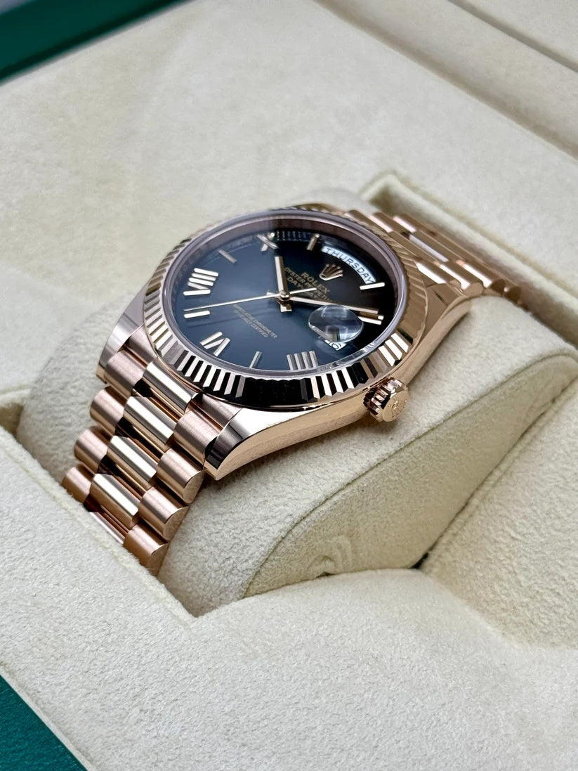 【1:1 Super Clone】  Day-Date "President" 40mm Everose Gold Slate Roman Ombre "Smoke" Dial - 228235
