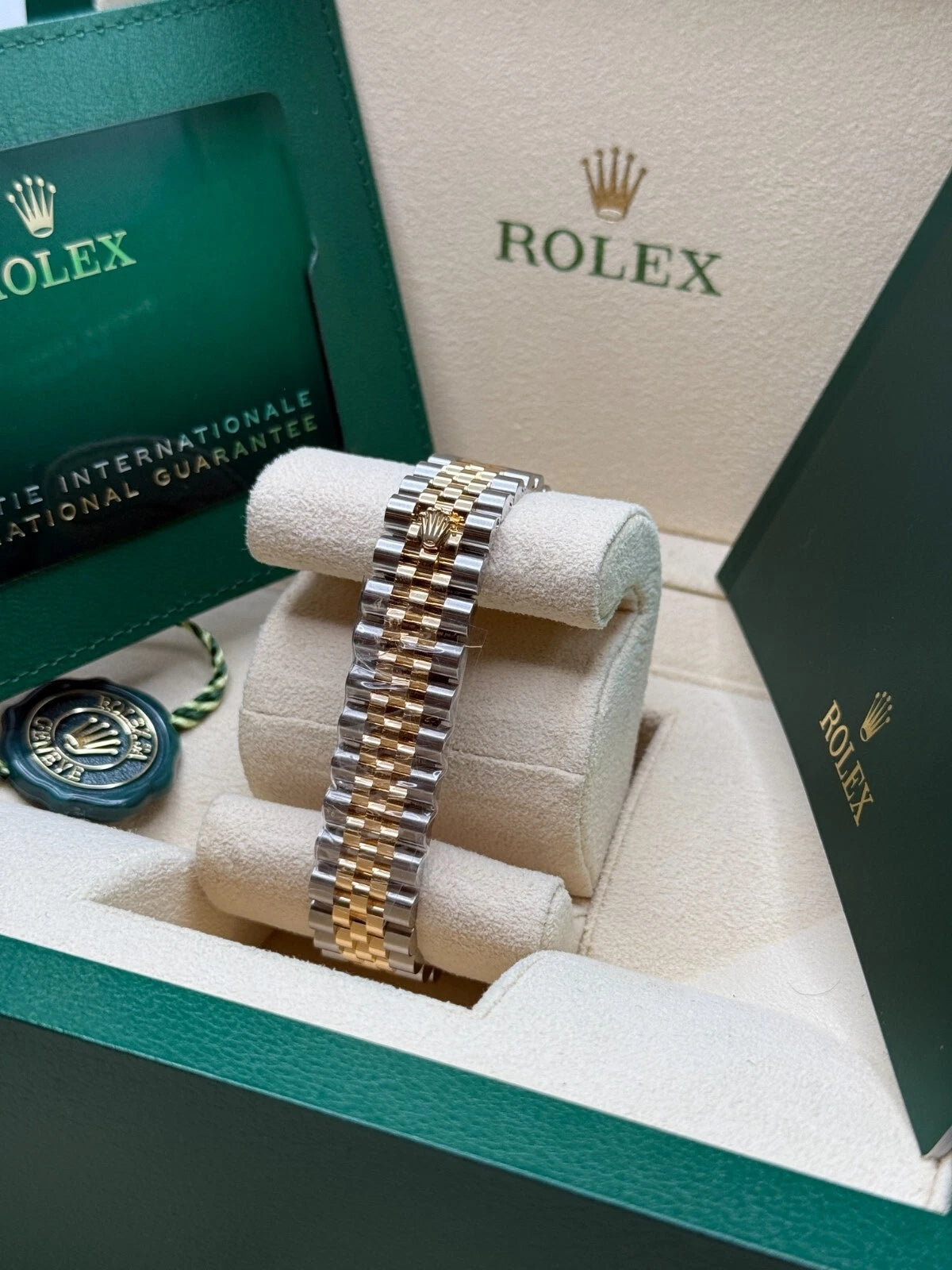 【1:1 Super Clone】 Datejust m278273-0025/0026 31mm Champagne Dial Stainless Steel and Yellow Gold Oyster Watch