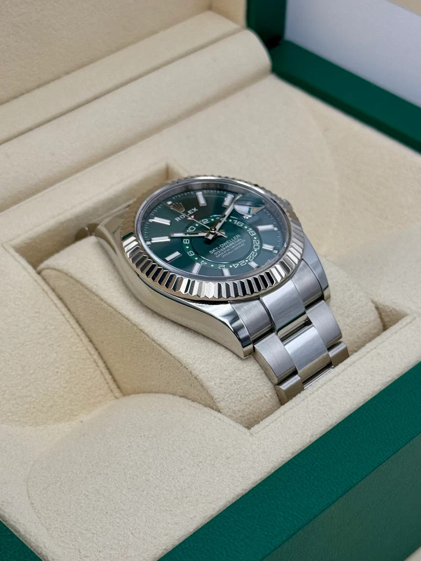 【1:1 Super Clone】  Sky-Dweller 42mm 336934-0001/0002 Stainless Steel Green Dial Oyster