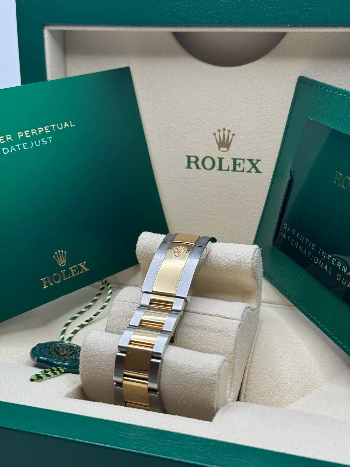 【1:1 Super Clone】  Datejust 41mm Two-Tone Yellow Gold Fluted Bezel Champagne Diamond Dial Oyster - 126333