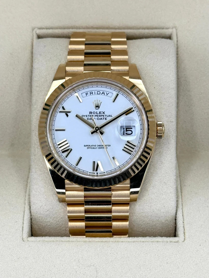 【1:1 Super Clone】 Day-Date "President" 40mm Yellow Gold White Roman Dial - 228238