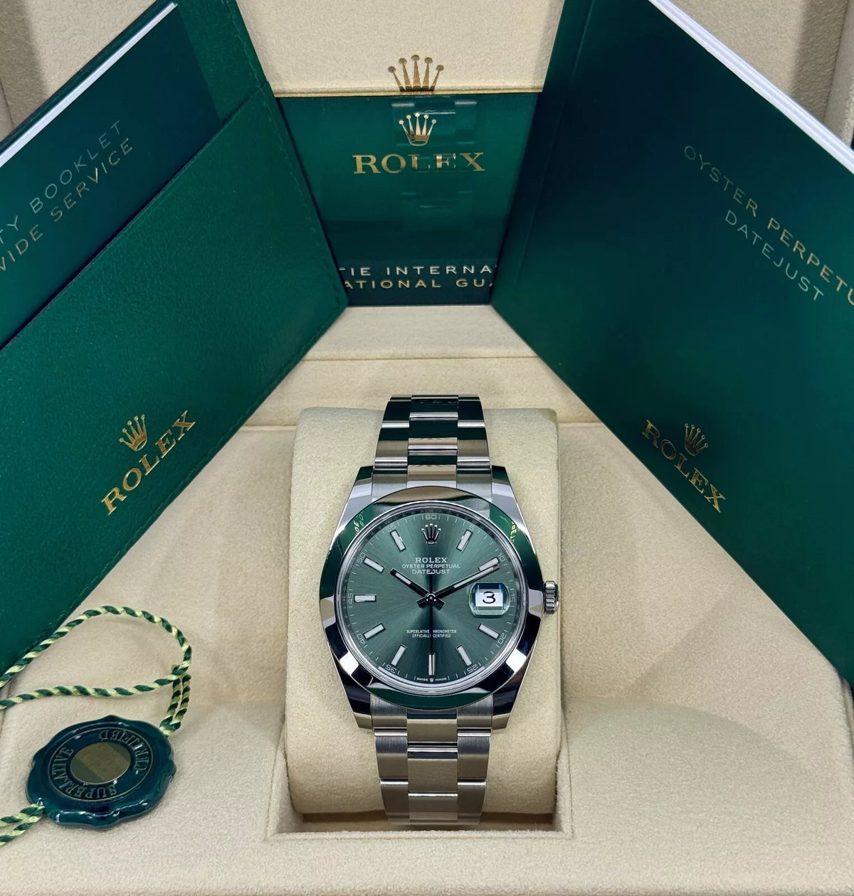 【1:1 Super Clone】 Datejust 41mm 126300 Mint Green Dial Stainless Steel Oyster Bracelet Watch