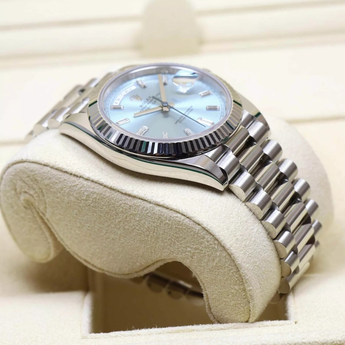 【1:1 Super Clone】  Day-Date "President" 40mm Platinum Ice Blue Baguette Dial - 228236